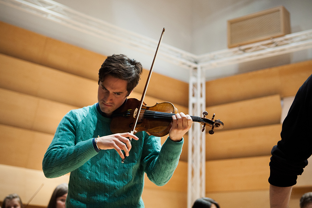 Photo of Charlie Siem visiting Leeds Conservatoire